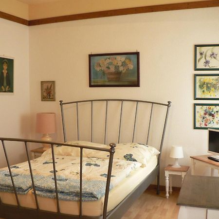 Gaestehaus Cheval Blanc Лорх ам Рейн Екстериор снимка