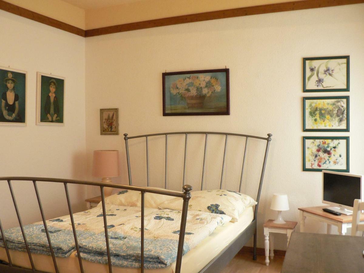 Gaestehaus Cheval Blanc Лорх ам Рейн Екстериор снимка